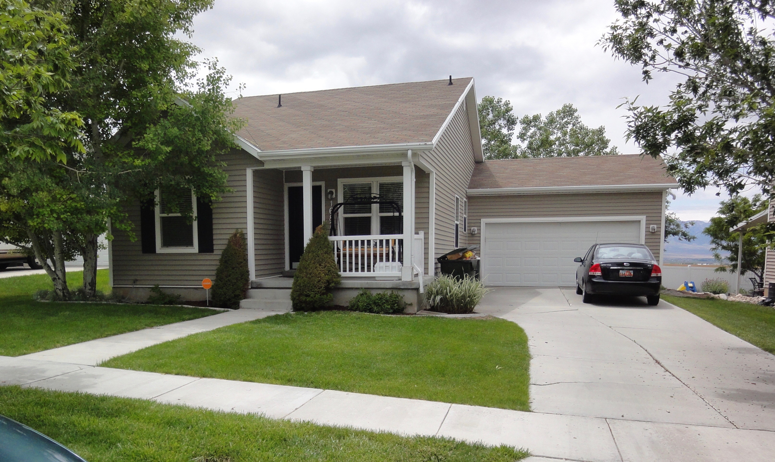 1687 Colavito Way