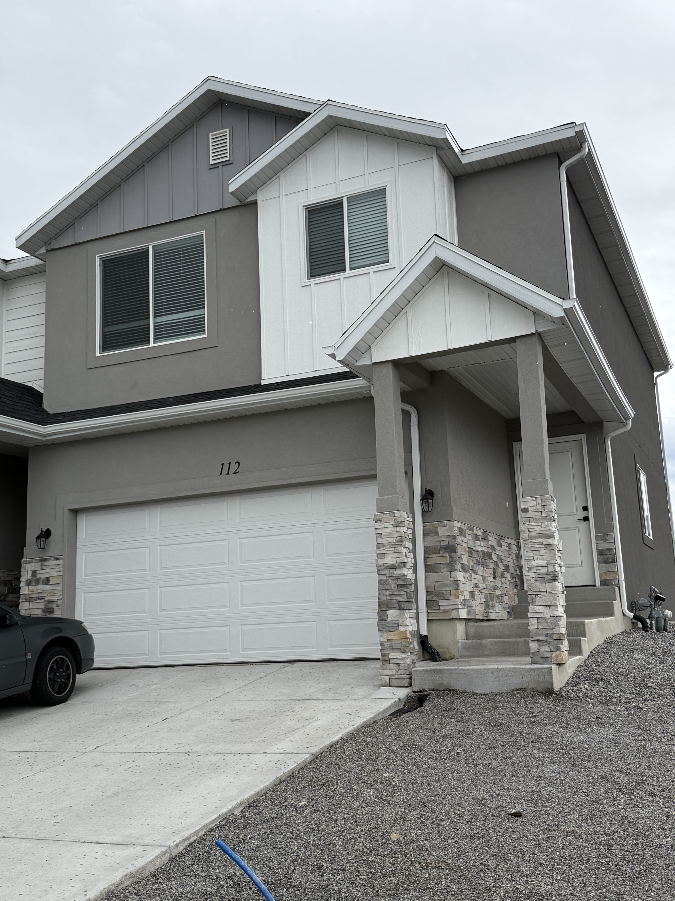 112 E 730 N - Upstairs - 1